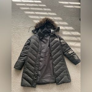 Size M Kenneth Cole Reaction women’s winter coat